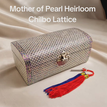 Jagae Mother-of-Pearl Heirloom Jewelry Chest – Chilbo Lattice