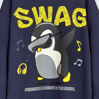 [SWAG PENGUIN] Graphic Sweatshirt (UNISEX / WOMEN – OVERFIT)