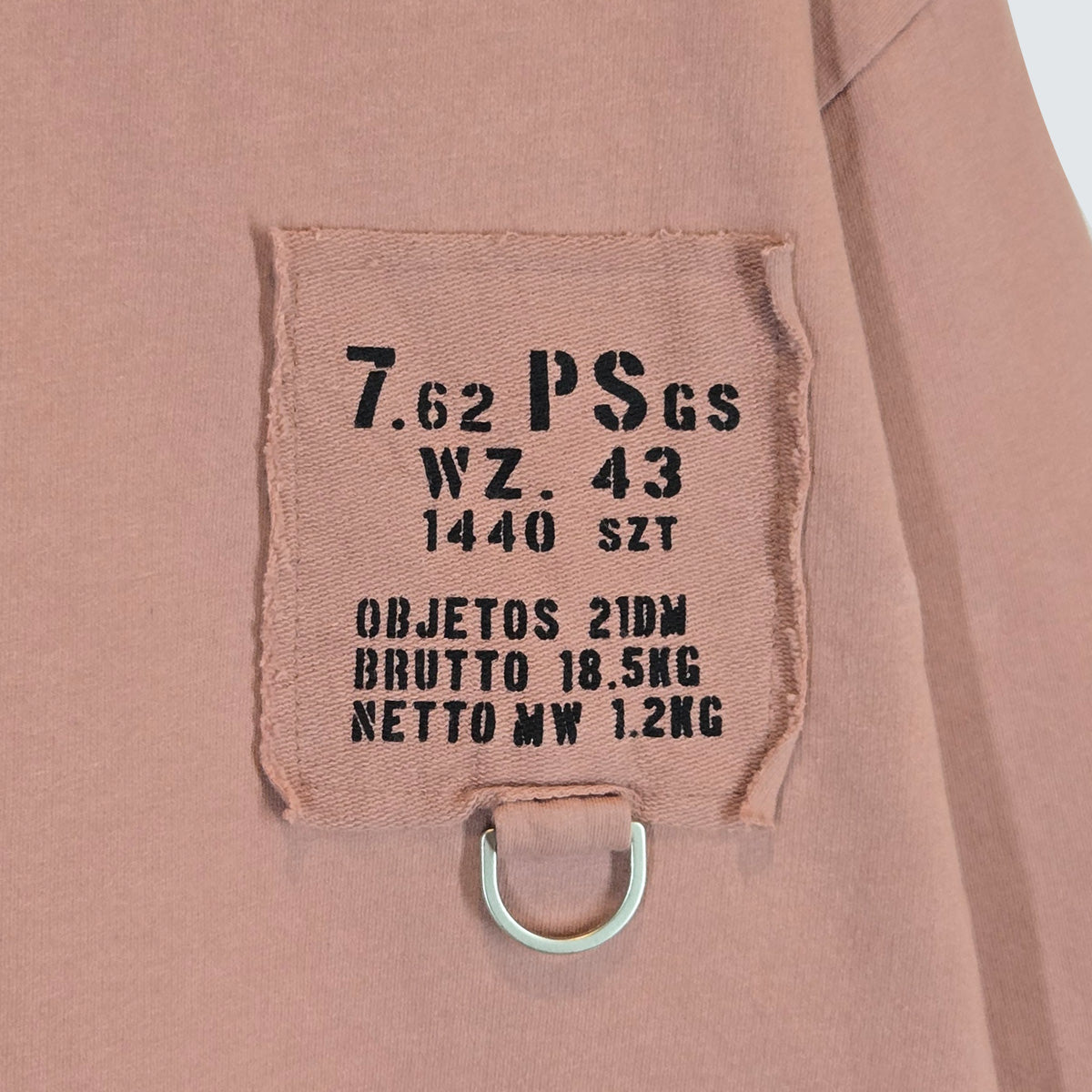 Minimal Patch Ring 7/10 Sleeve Top - Women One Size